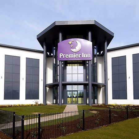 Premier Inn Bicester Exterior photo