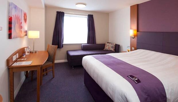 Premier Inn Bicester Exterior photo